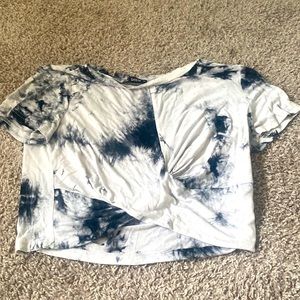 cropped t shirt